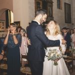 il momento più emozionante del matrimonio. L'ingresso della sposa e l'emozione del primo sguardo
